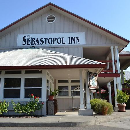 Sebastopol Inn Екстер'єр фото