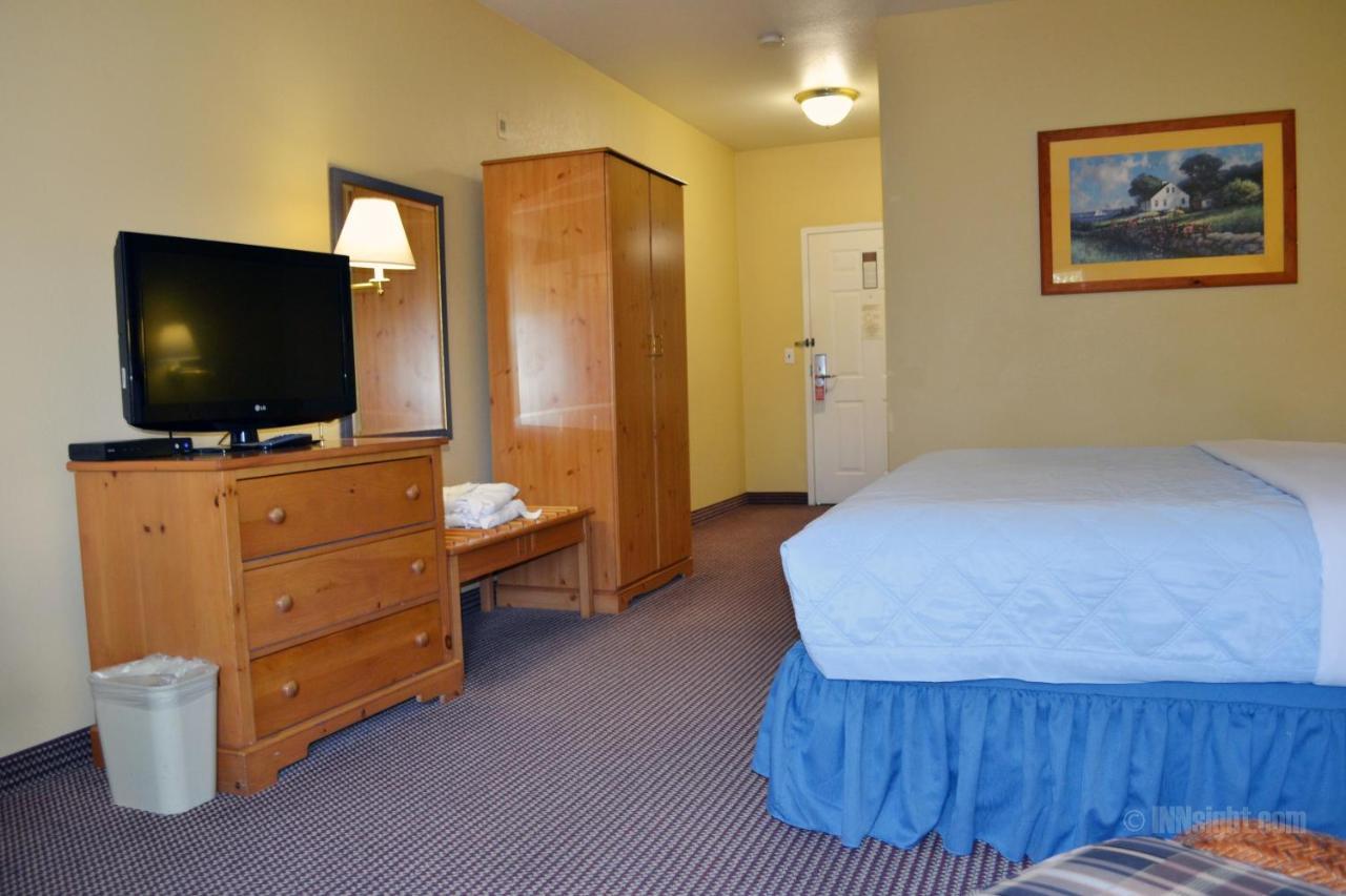 Sebastopol Inn Екстер'єр фото