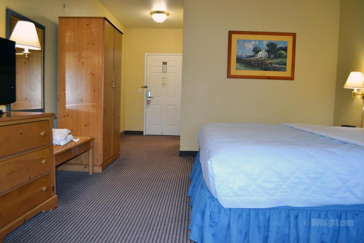 Sebastopol Inn Екстер'єр фото